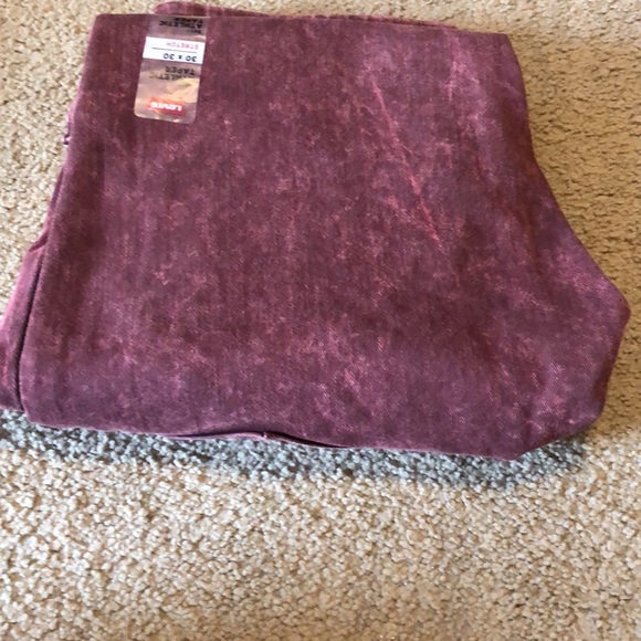 NWT LEVI’S 541 ATHLETIC TAPER STRETCH ROSE JEANS - Picture 5 of 6